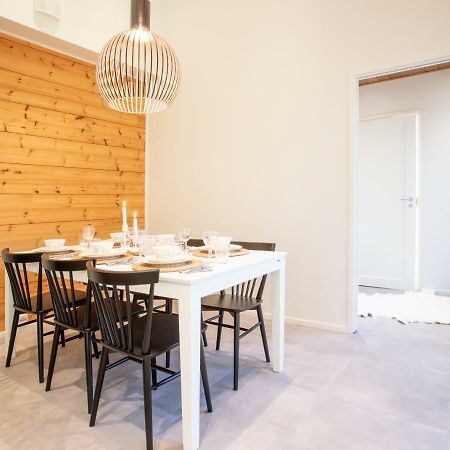 Riverside Luxury Suites Rovaniemi Esterno foto