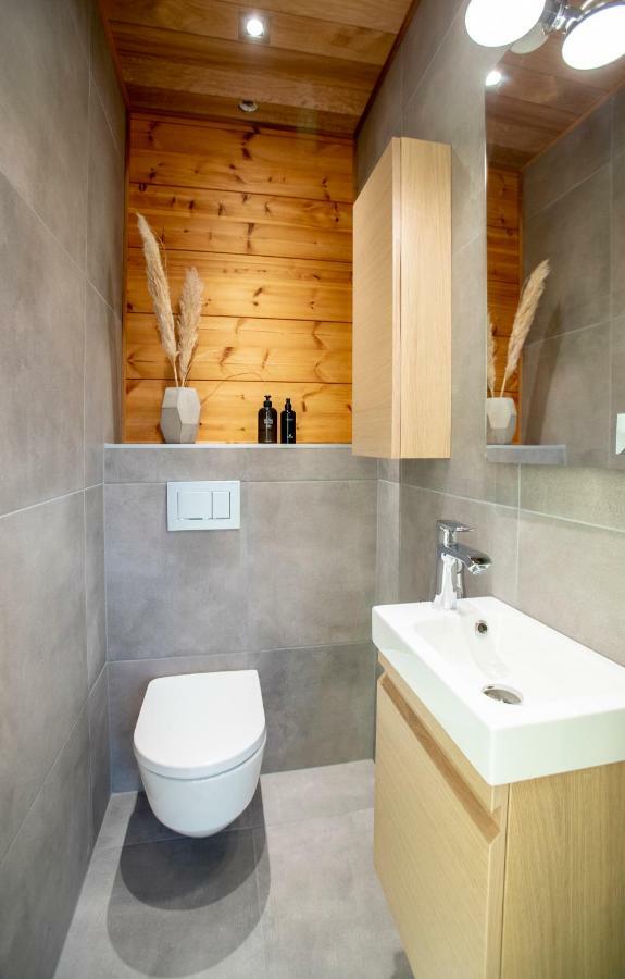 Riverside Luxury Suites Rovaniemi Esterno foto